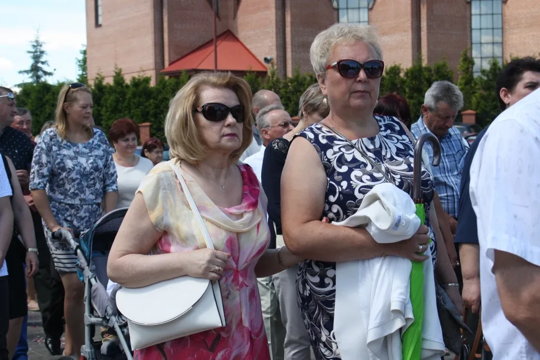 Procesje Bożego Ciała przeszły ulicami miasta (zdjęcia)
