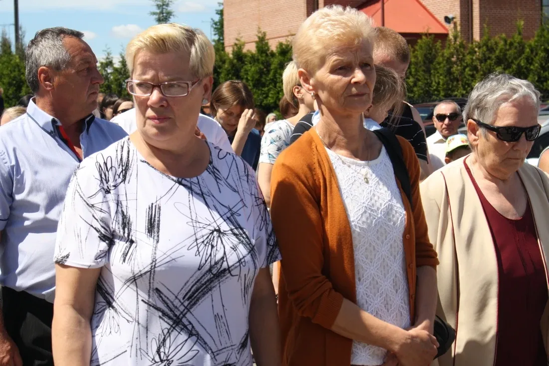 Procesje Bożego Ciała przeszły ulicami miasta (zdjęcia)