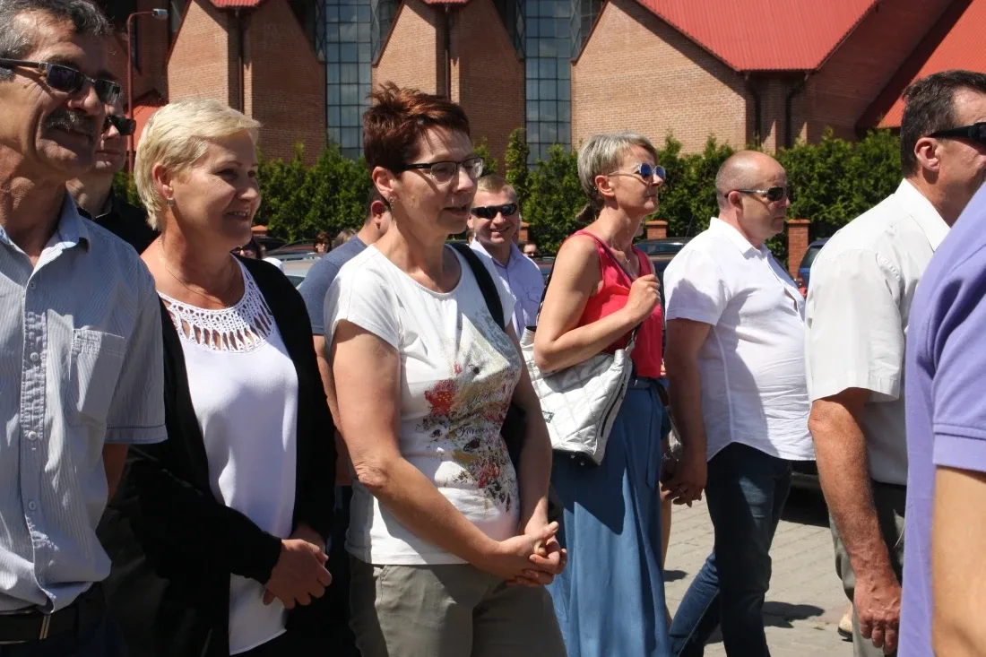 Procesje Bożego Ciała przeszły ulicami miasta (zdjęcia)