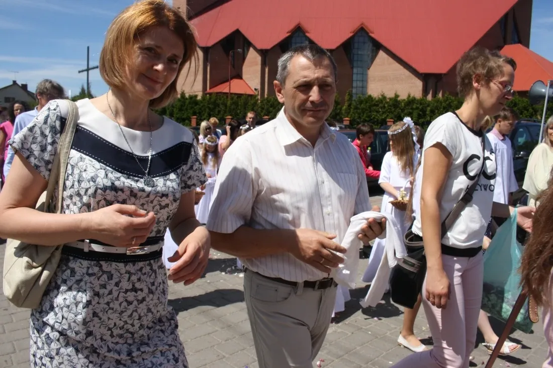 Procesje Bożego Ciała przeszły ulicami miasta (zdjęcia)