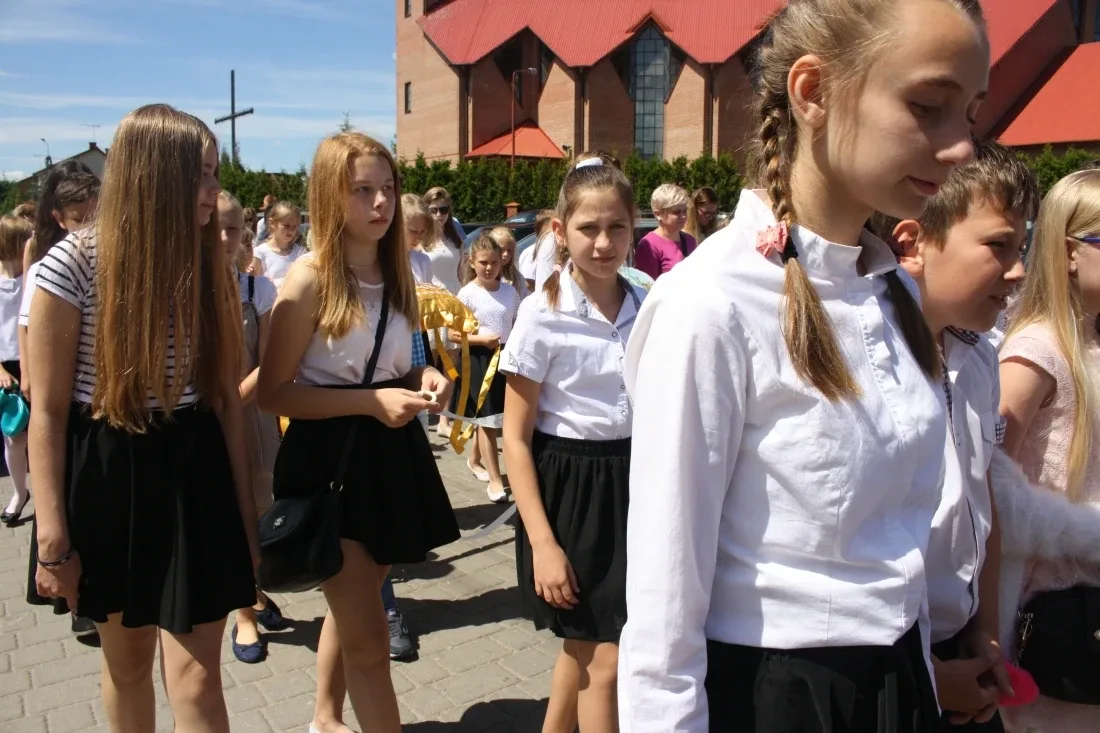 Procesje Bożego Ciała przeszły ulicami miasta (zdjęcia)