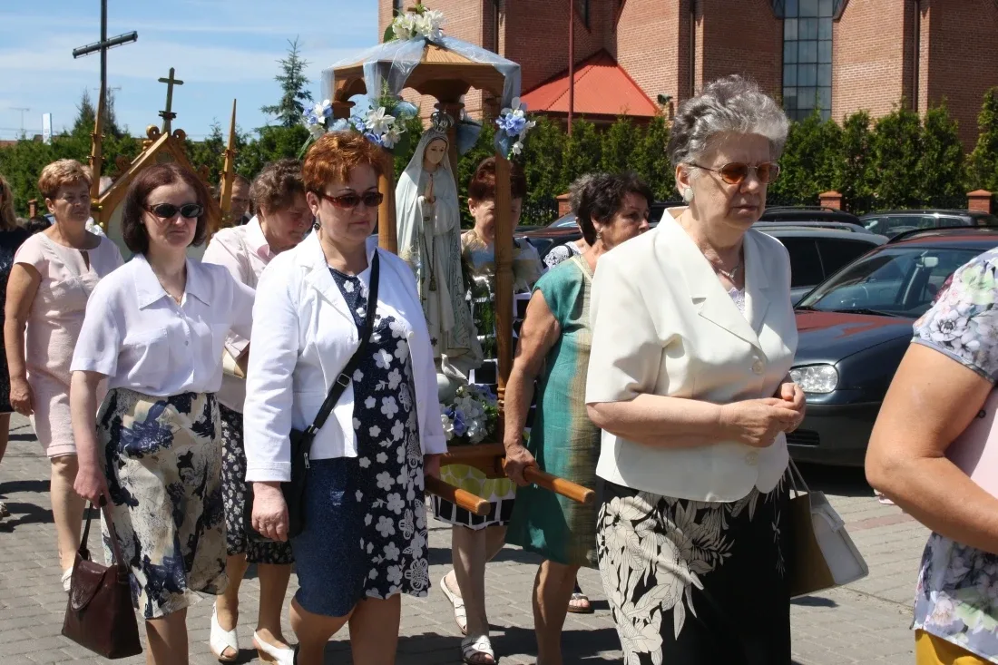 Procesje Bożego Ciała przeszły ulicami miasta (zdjęcia)