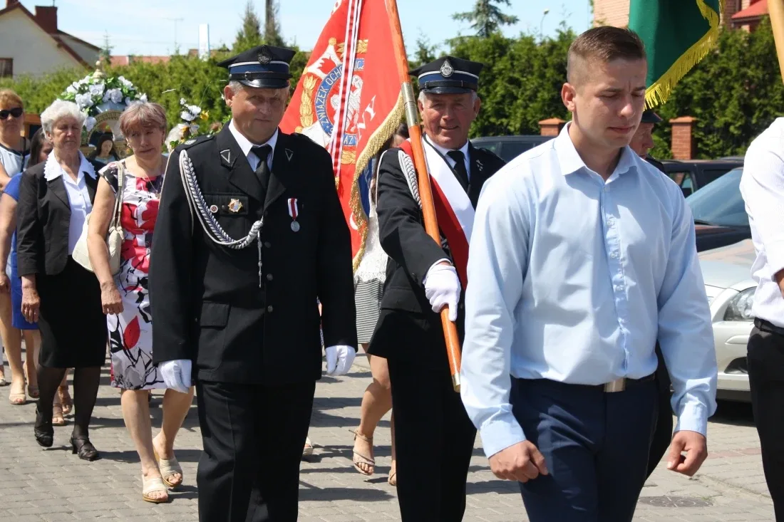 Procesje Bożego Ciała przeszły ulicami miasta (zdjęcia)