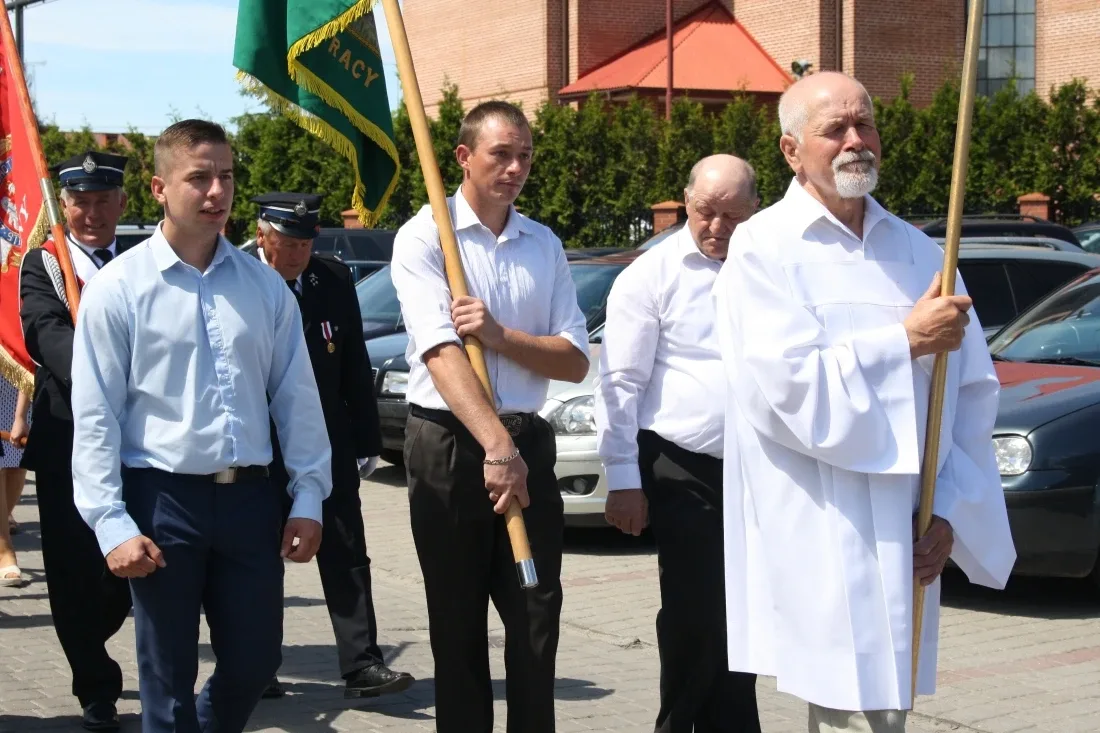 Procesje Bożego Ciała przeszły ulicami miasta (zdjęcia)