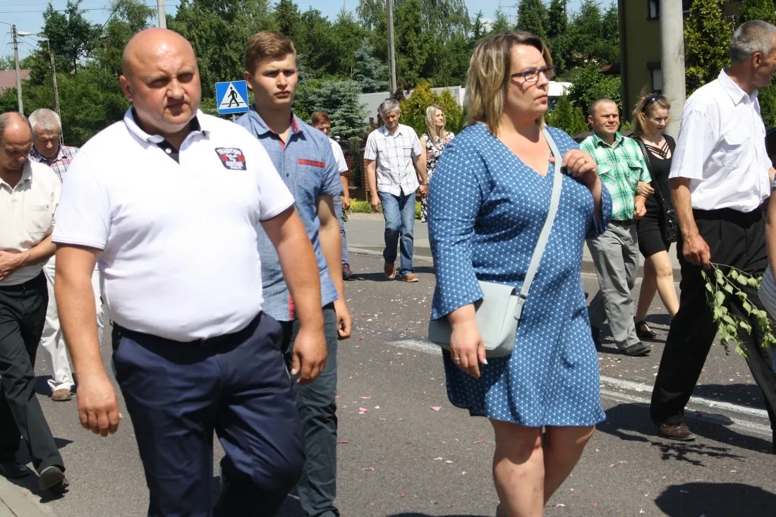 Procesje Bożego Ciała przeszły ulicami miasta (zdjęcia)
