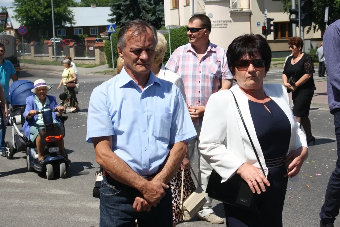 Procesje Bożego Ciała przeszły ulicami miasta (zdjęcia)