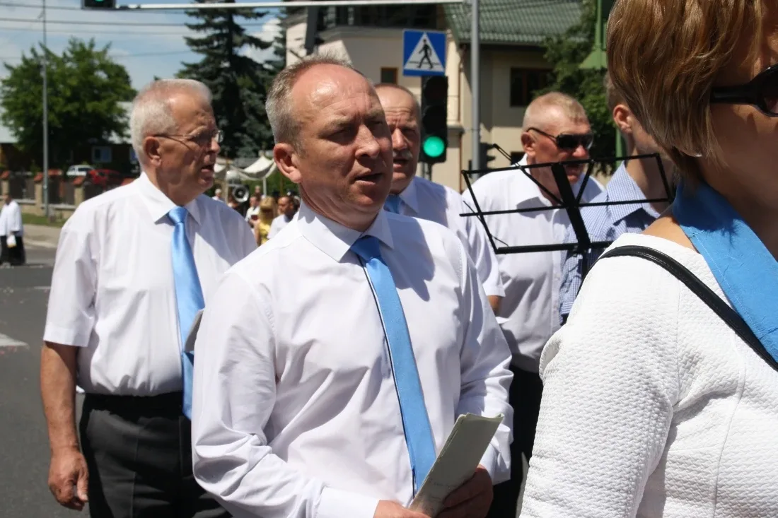 Procesje Bożego Ciała przeszły ulicami miasta (zdjęcia)