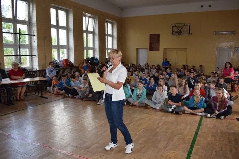"Jeden z dziesięciu" w murach Szkoły Podstawowej nr 1 (zdjęcia)
