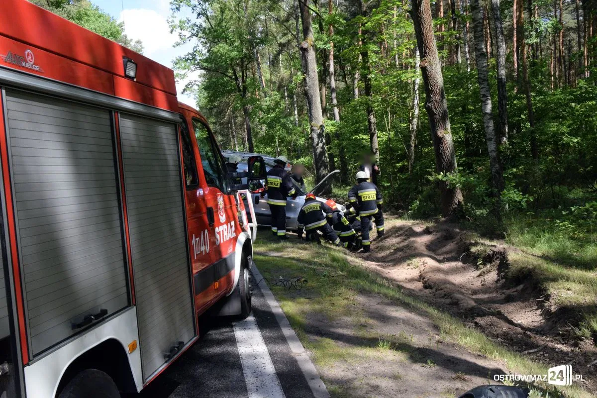 Zderzenie fiata z kią na trasie Ostrów Mazowiecka-Ostrołęka (zdjęcia)
