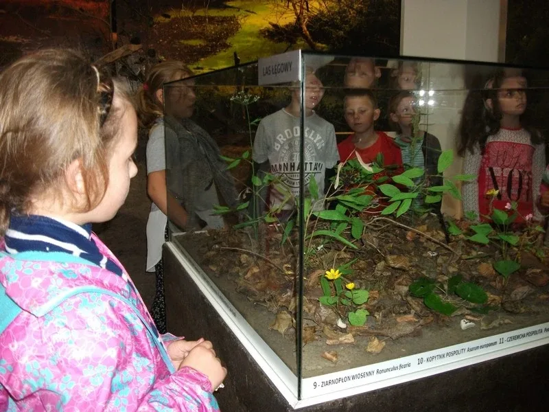 Podopieczni "Jedynki" w teatrze i muzeum (zdjęcia)