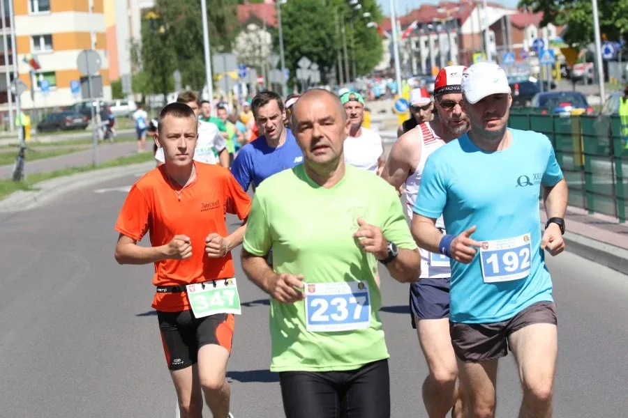 XXIII Półmaraton Kurpiowski z "Ostrów Biega" (zdjęcia, wideo)
