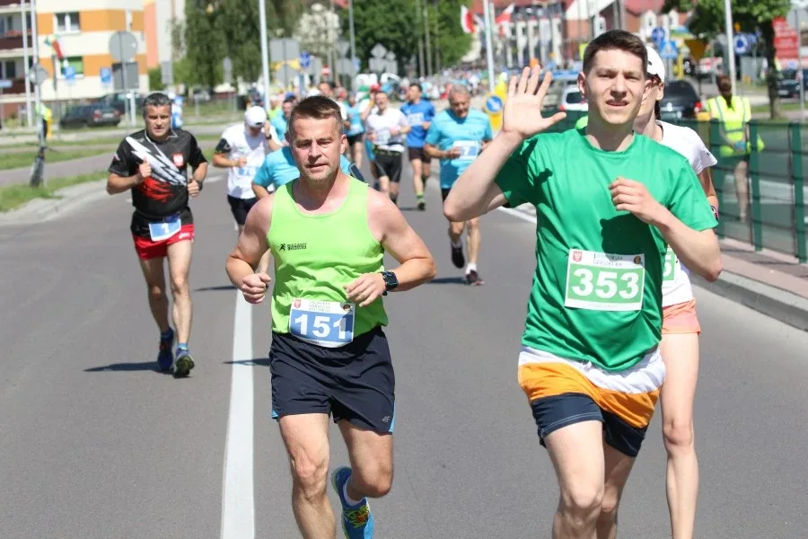 XXIII Półmaraton Kurpiowski z "Ostrów Biega" (zdjęcia, wideo)