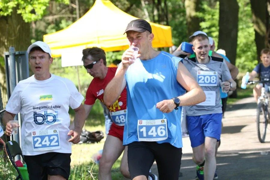 XXIII Półmaraton Kurpiowski z "Ostrów Biega" (zdjęcia, wideo)