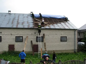 Skutki nawałnic nad powiatem ostrowskim (zdjęcia)
