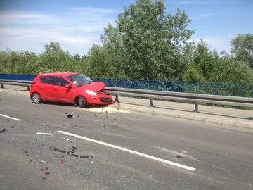 Wypadek w Broku, cztery osoby w szpitalu (zdjęcia)