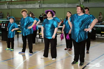 14 drużyn ŚDS rywalizowało o puchar burmistrza w tenisie stołowym (zdjęcia)