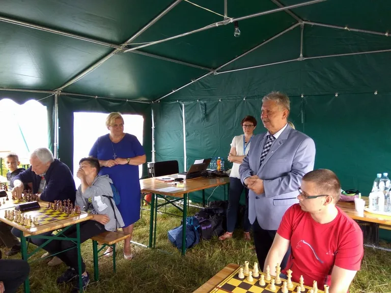 Szachiści walczyli o puchar wójta gminy Małkinia Górna (zdjęcia)