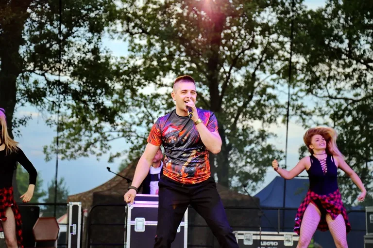 Małkińska Noc Świętojańska 2017: FireMAN z "Wariatką" na scenie (zdjęcia, wideo)