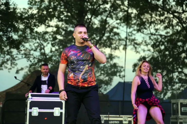 Małkińska Noc Świętojańska 2017: FireMAN z "Wariatką" na scenie (zdjęcia, wideo)