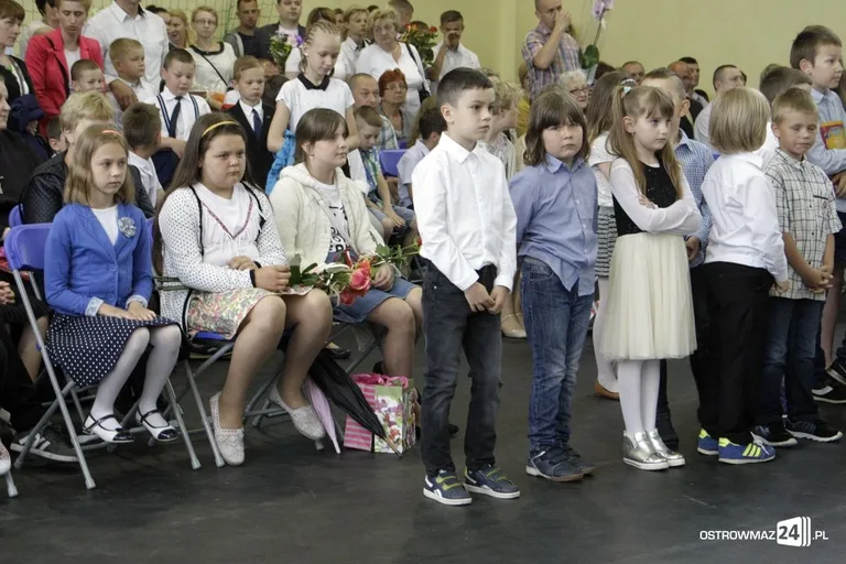 Najmłodsi z "Dwójki" rozpoczęli wakacje (zdjęcia)