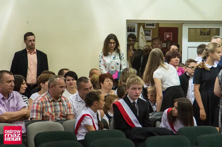 Zakończenie roku szkolnego w ostrowskiej "Czwórce" (zdjęcia)