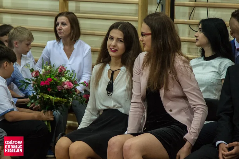 Zakończenie roku szkolnego w ostrowskiej "Czwórce" (zdjęcia)