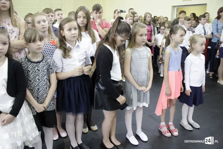 Najmłodsi z "Dwójki" rozpoczęli wakacje (zdjęcia)