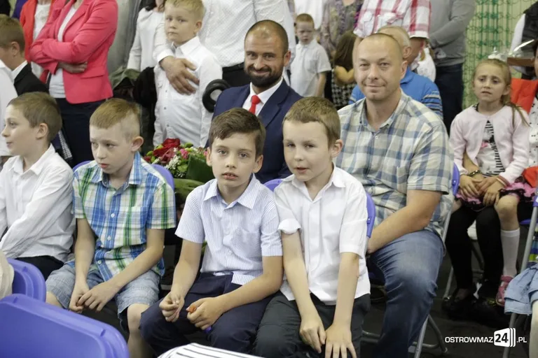 Najmłodsi z "Dwójki" rozpoczęli wakacje (zdjęcia)