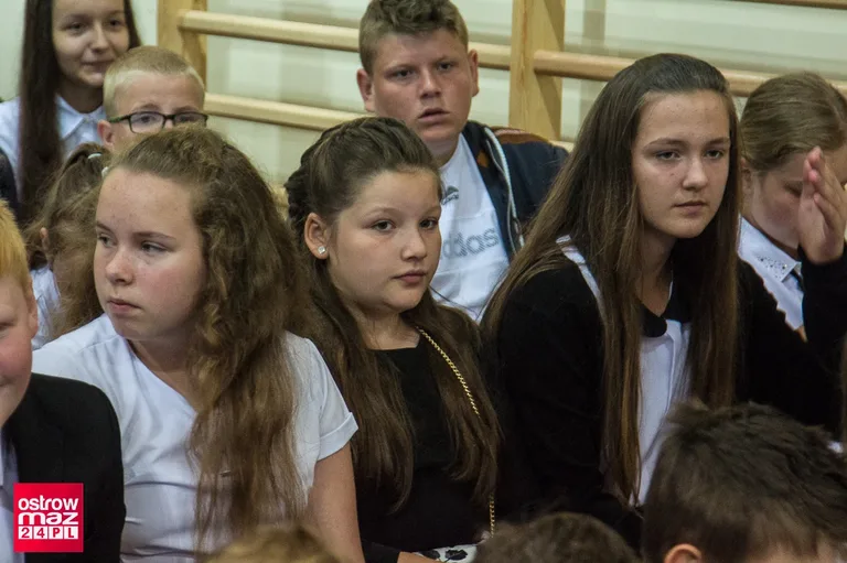 Zakończenie roku szkolnego w ostrowskiej "Czwórce" (zdjęcia)
