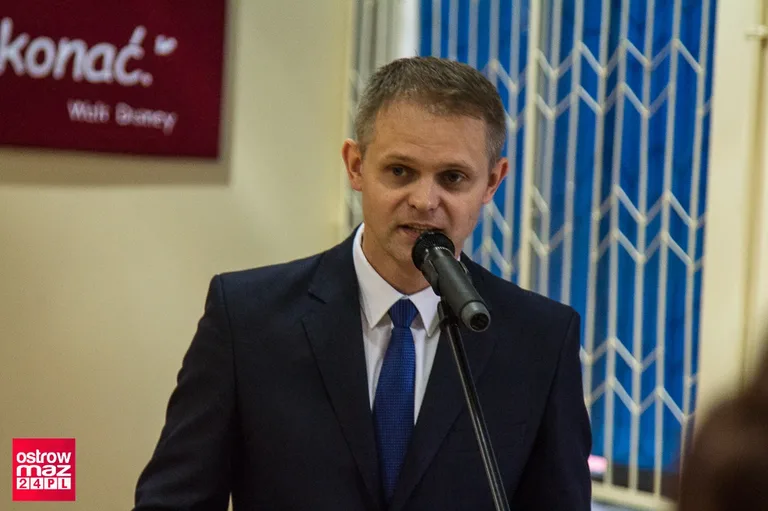 Zakończenie roku szkolnego w ostrowskiej "Czwórce" (zdjęcia)