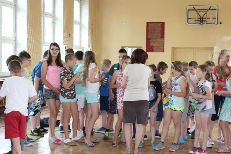 Uczniowie "Jedynki" z kartami rowerowymi (zdjęcia)