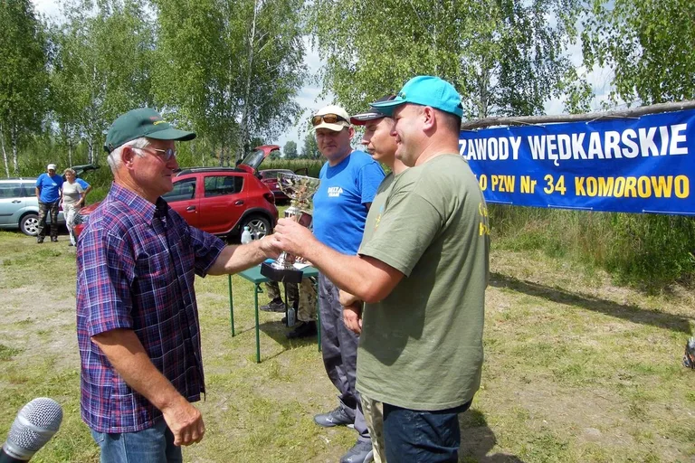 Zawody spławikowe na łowisku w gminie Wąsewo (zdjęcia)