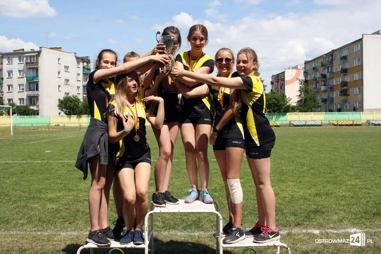 Mistrzostw miasta szkół w czwórboju i lekkoatletyce (zdjęcia)