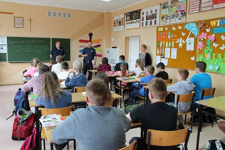 Spotkania z dziećmi o bezpieczeństwie (zdjęcia)