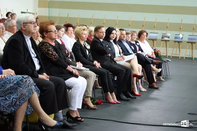 Uroczyste zakończenie roku studentów UTW (zdjęcia)
