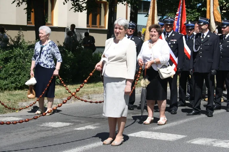 Procesje Bożego Ciała przeszły ulicami miasta (zdjęcia)