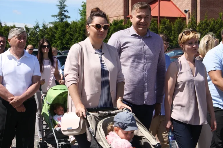 Procesje Bożego Ciała przeszły ulicami miasta (zdjęcia)