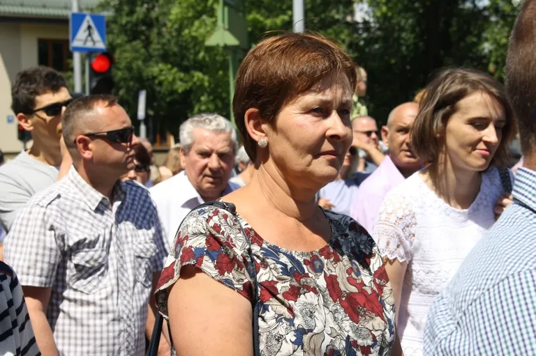 Procesje Bożego Ciała przeszły ulicami miasta (zdjęcia)