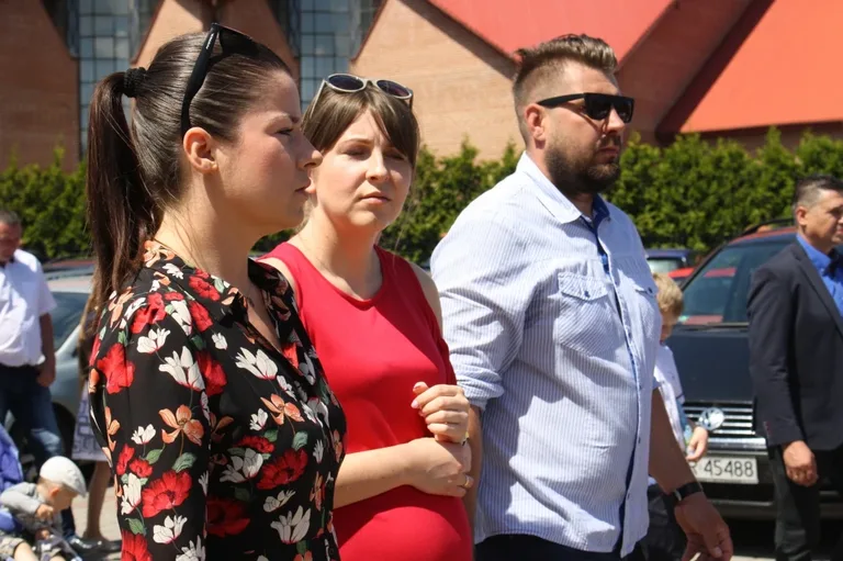 Procesje Bożego Ciała przeszły ulicami miasta (zdjęcia)