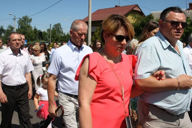 Procesje Bożego Ciała przeszły ulicami miasta (zdjęcia)