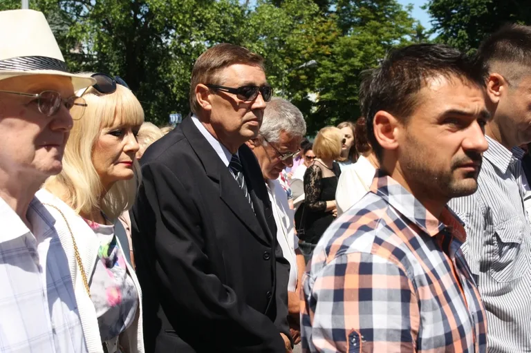 Procesje Bożego Ciała przeszły ulicami miasta (zdjęcia)