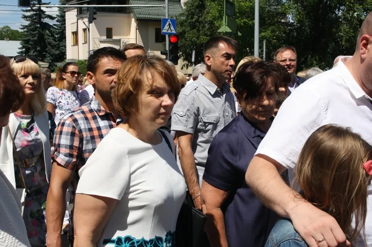 Procesje Bożego Ciała przeszły ulicami miasta (zdjęcia)
