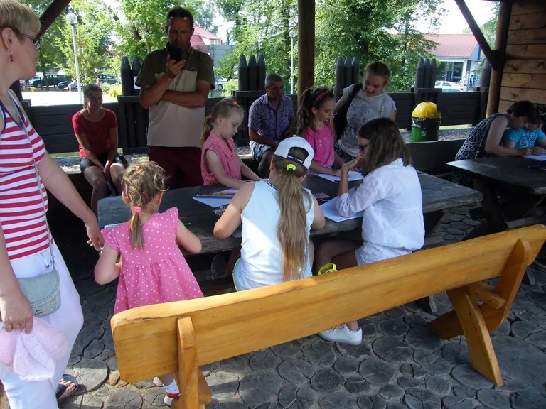 Ostrowscy wędkarze dzieciom (zdjęcia)