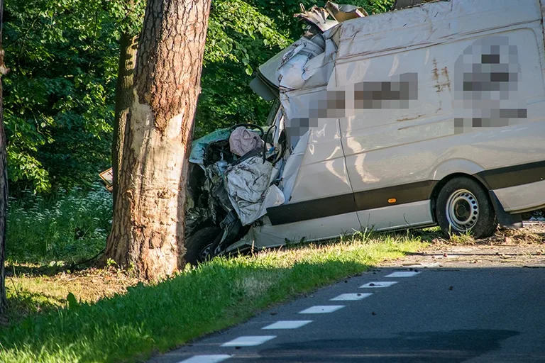 Śmiertelny wypadek na trasie Ostrów Mazowiecka-Ostrołęka (zdjęcia)