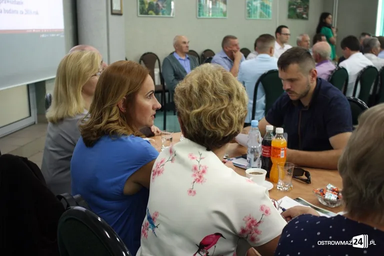 Jednogłośne absolutorium dla wójta Waldemara Brzostka (zdjęcia)