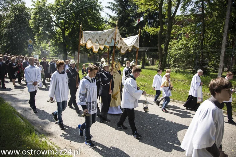 W czwartek święto Bożego Ciała. Zobacz plan nabożeństw