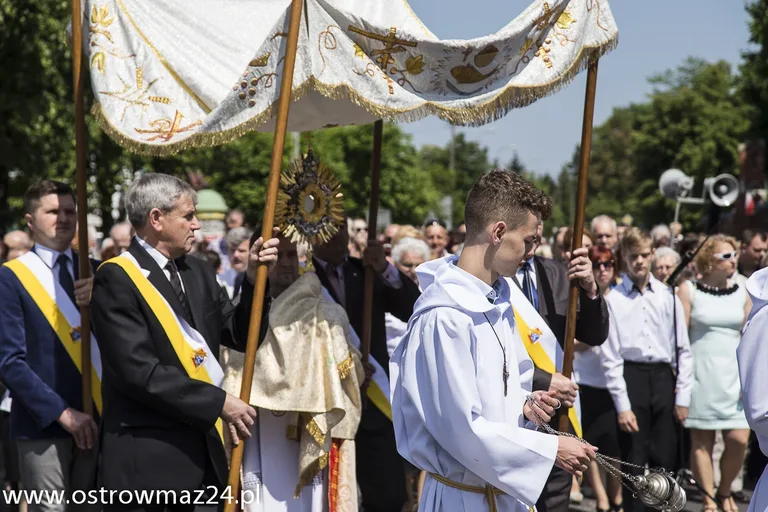 W czwartek święto Bożego Ciała. Zobacz plan nabożeństw 