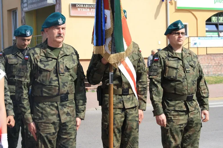 Święto 18 Pułku Artylerii Lekkiej (zdjęcia)