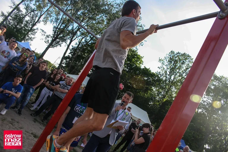 Mistrzostwa Ostrowi Mazowieckiej w Podciąganiu na Drążku