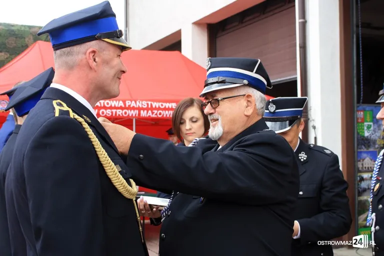 Dzień Strażaka: odznaczenia i awanse (zdjęcia)